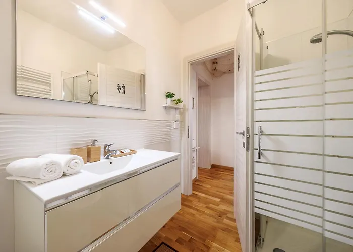 Different - Parcheggio Privato Appartement *