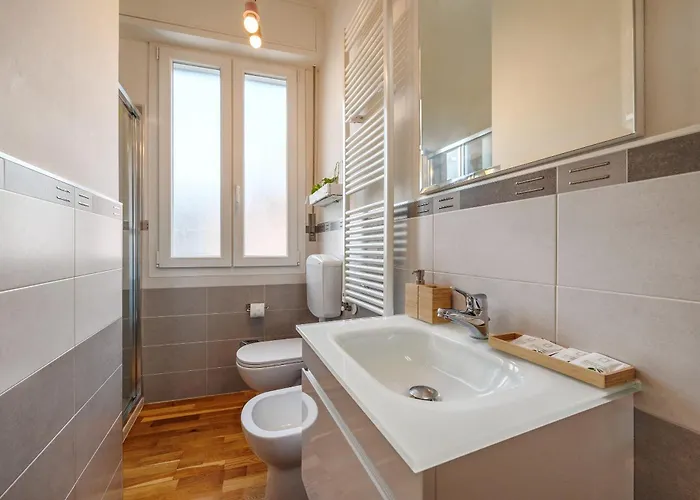 Different - Parcheggio Privato * Bologne